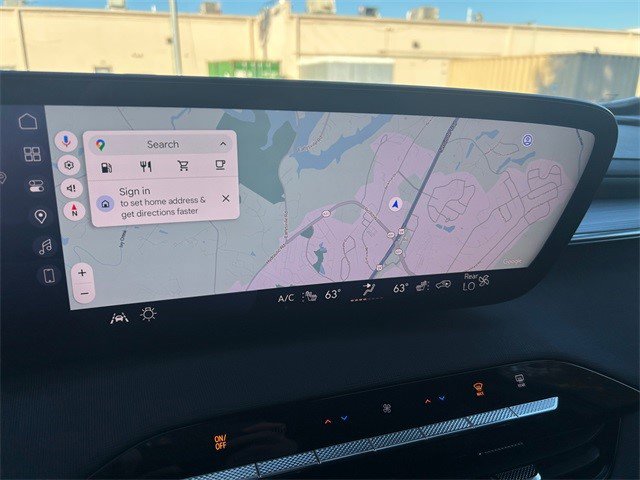 Certified 2025 Buick Enclave Preferred image 18