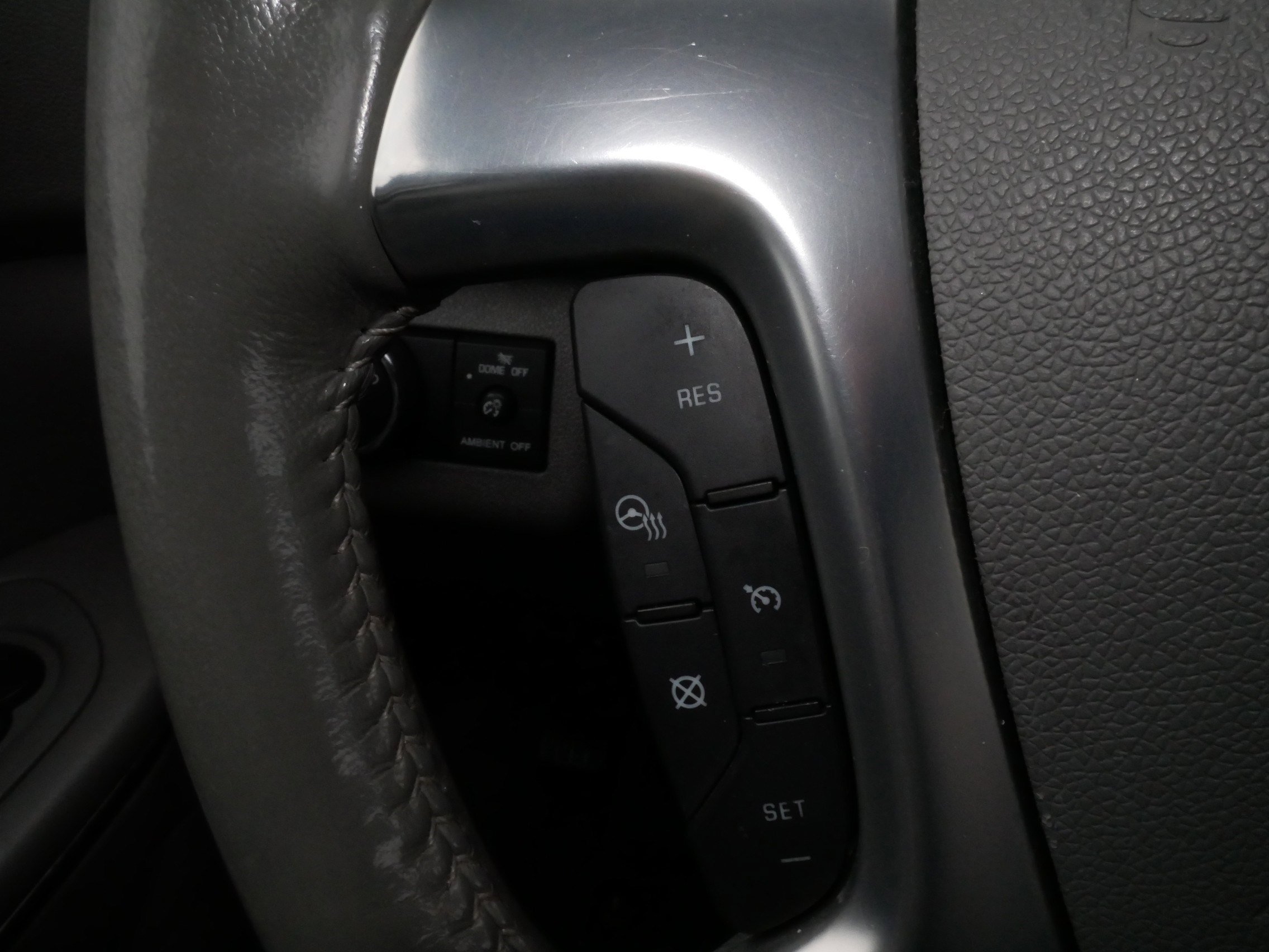 Used 2013 Chevrolet Traverse LTZ image 26