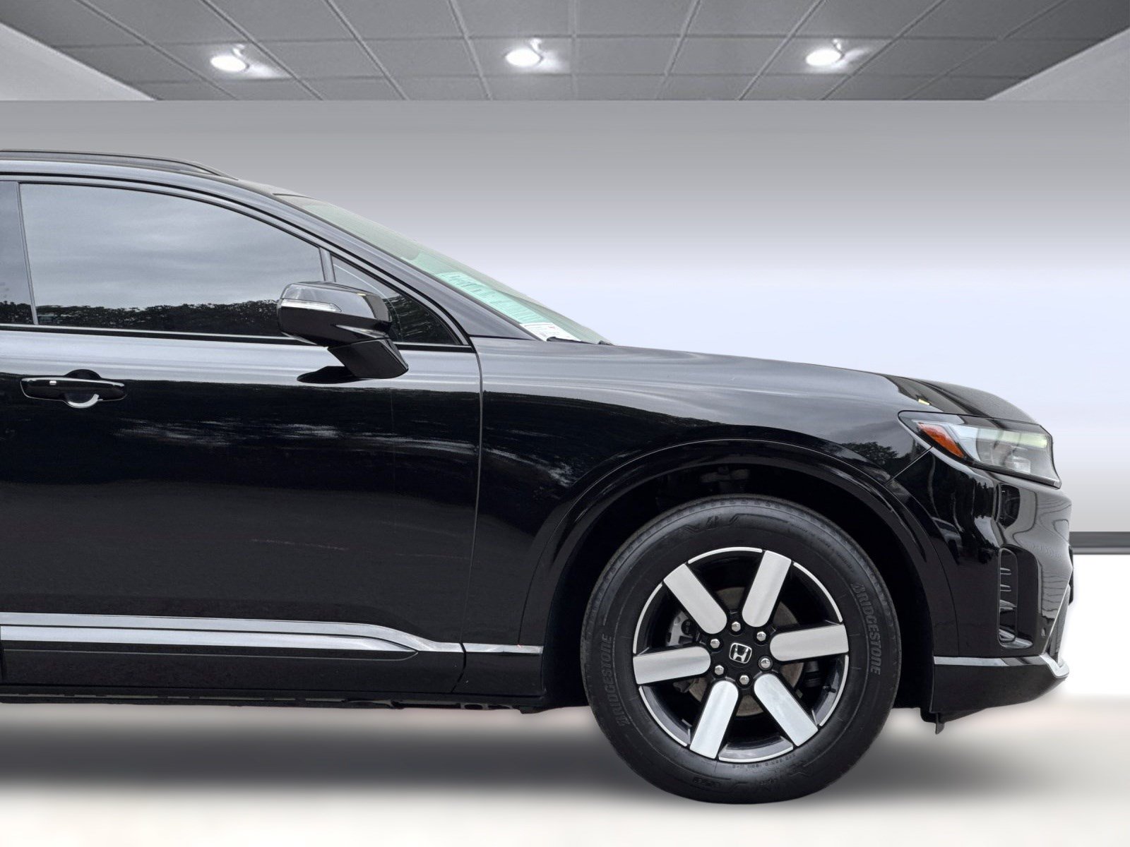 Certified 2024 Honda Prologue Touring image 36