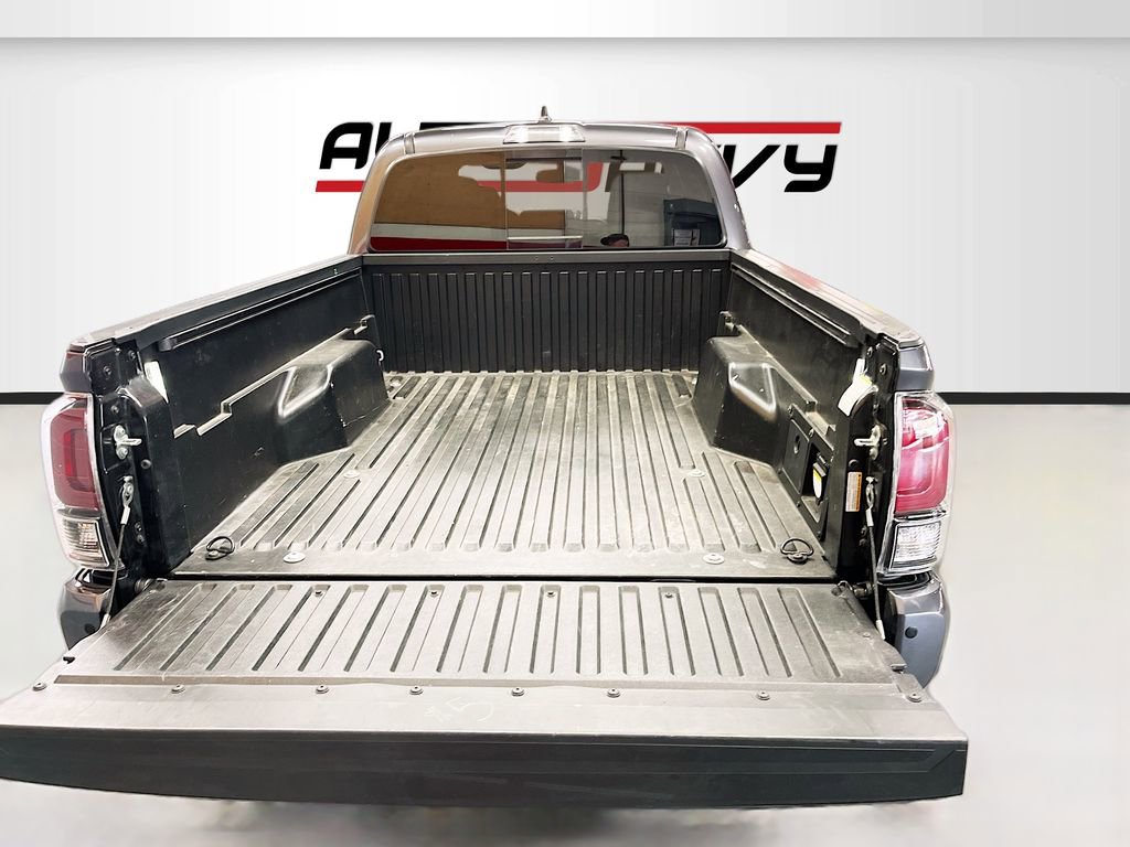 Used 2023 Toyota Tacoma TRD Sport w/ Advanced Technology Package image 24