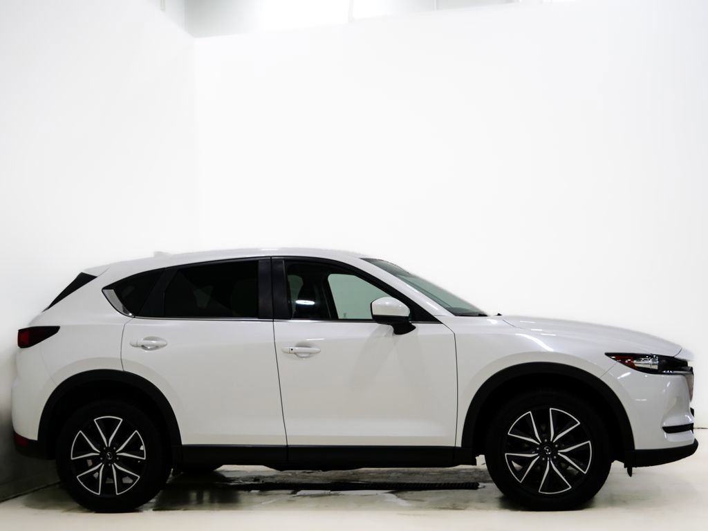 Used 2018 MAZDA CX-5 Touring w/ Preferred Equipment Package image 5
