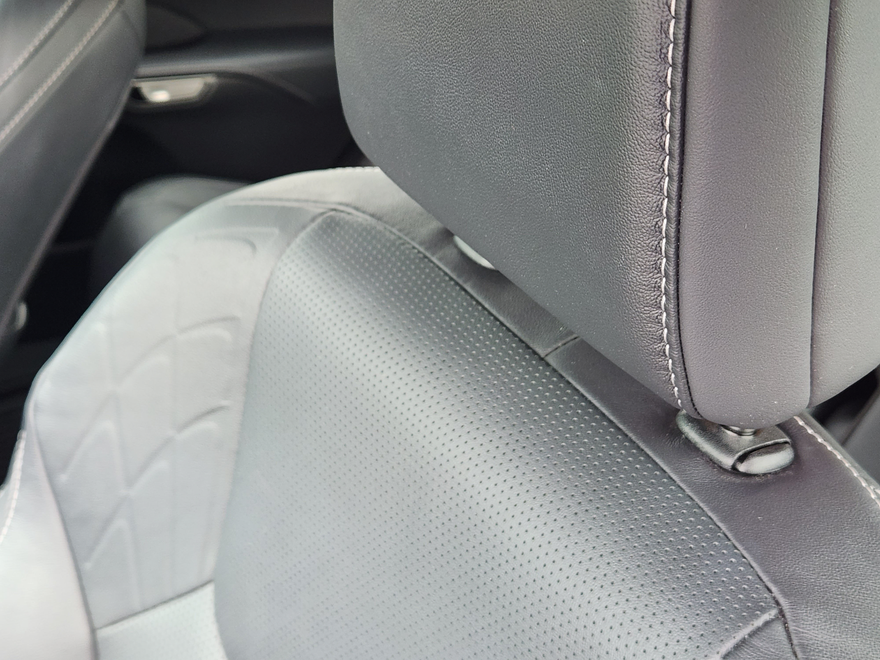 Certified 2025 Lexus RX 350 Premium Plus w/ Convenience Package FWD image 7