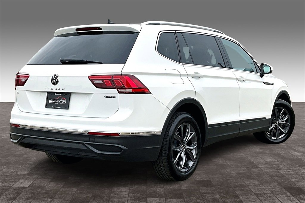 Used 2022 Volkswagen Tiguan SE image 12