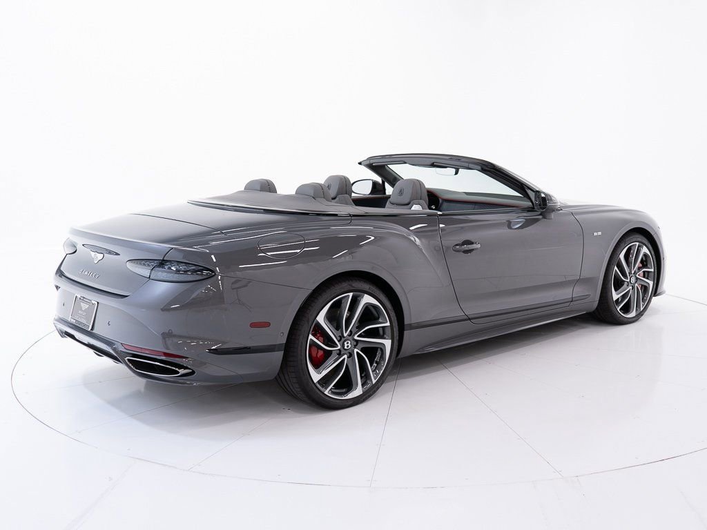Used 2025 Bentley Continental GT Speed image 5