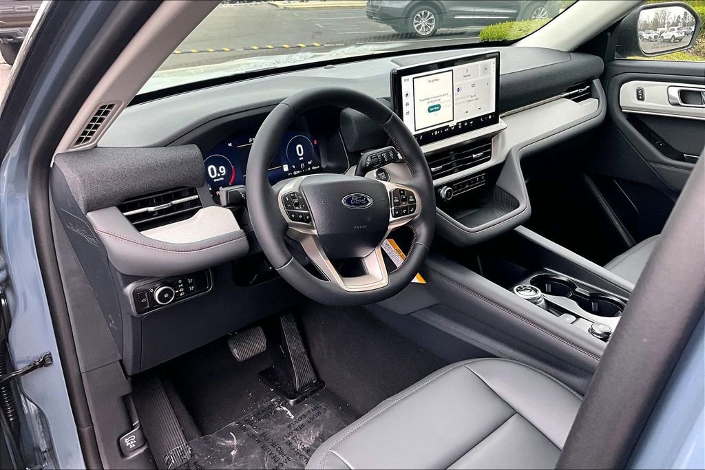 New 2026 Ford Explorer Active w/ Active Comfort Package image 6
