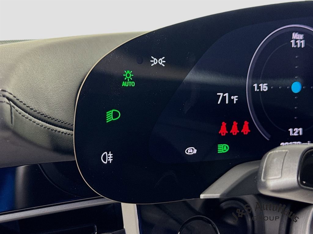 Used 2020 Porsche Taycan Turbo S w/ Premium Package image 10