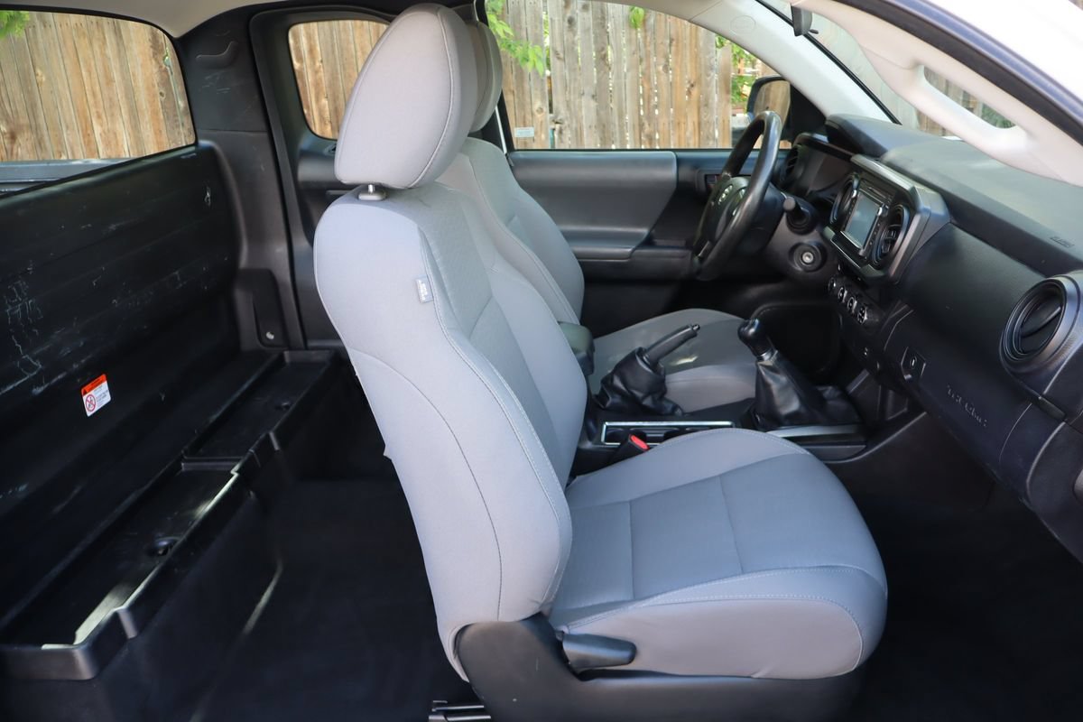 Used 2016 Toyota Tacoma SR AWD/4WD image 20