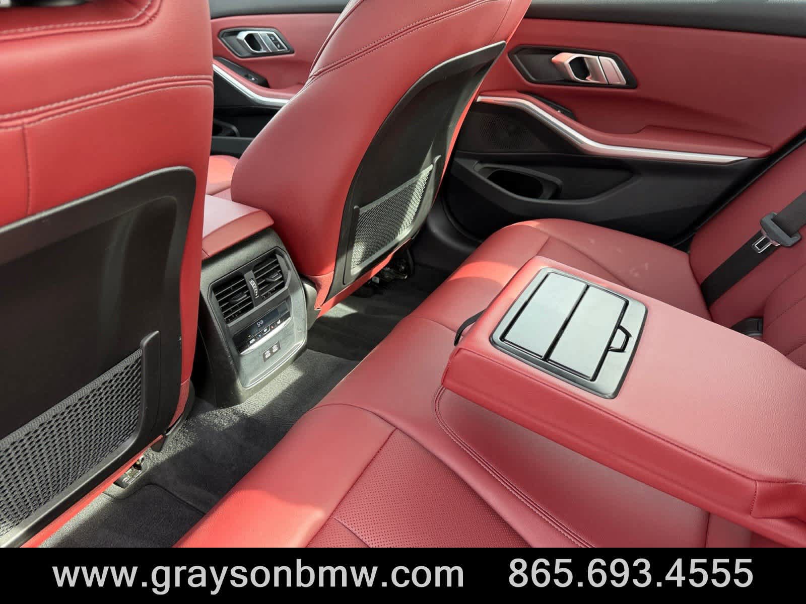 Used 2023 BMW 330i xDrive Sedan w/ Premium Package AWD/4WD image 17
