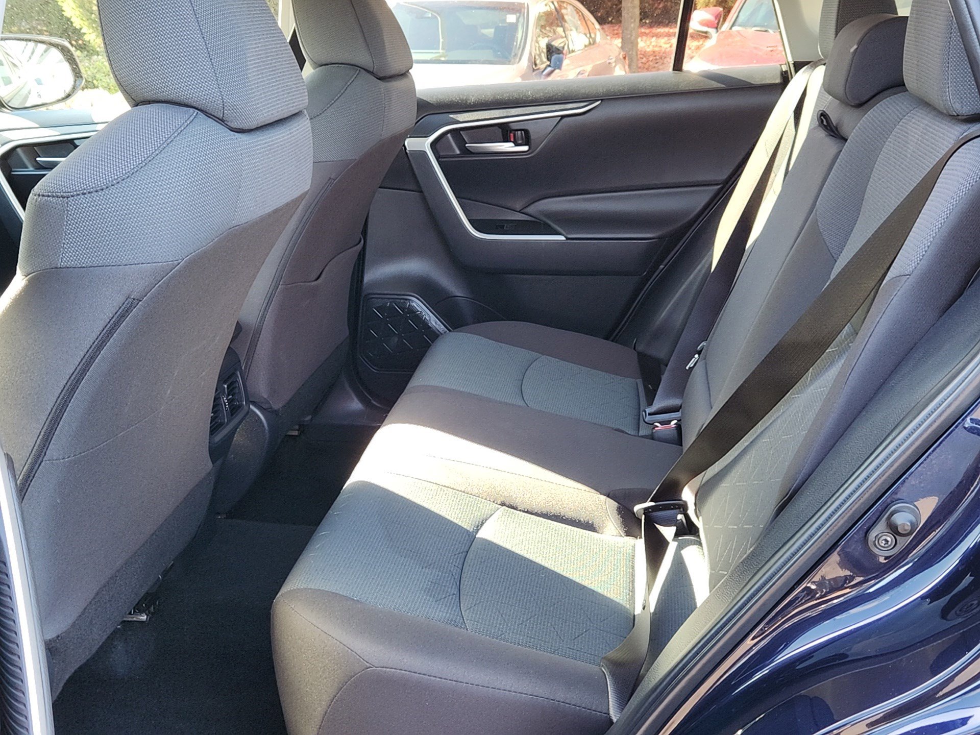 Certified 2025 Toyota RAV4 XLE image 25