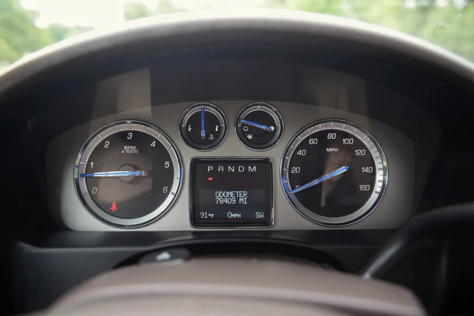 Used 2010 Cadillac Escalade Luxury AWD/4WD image 99