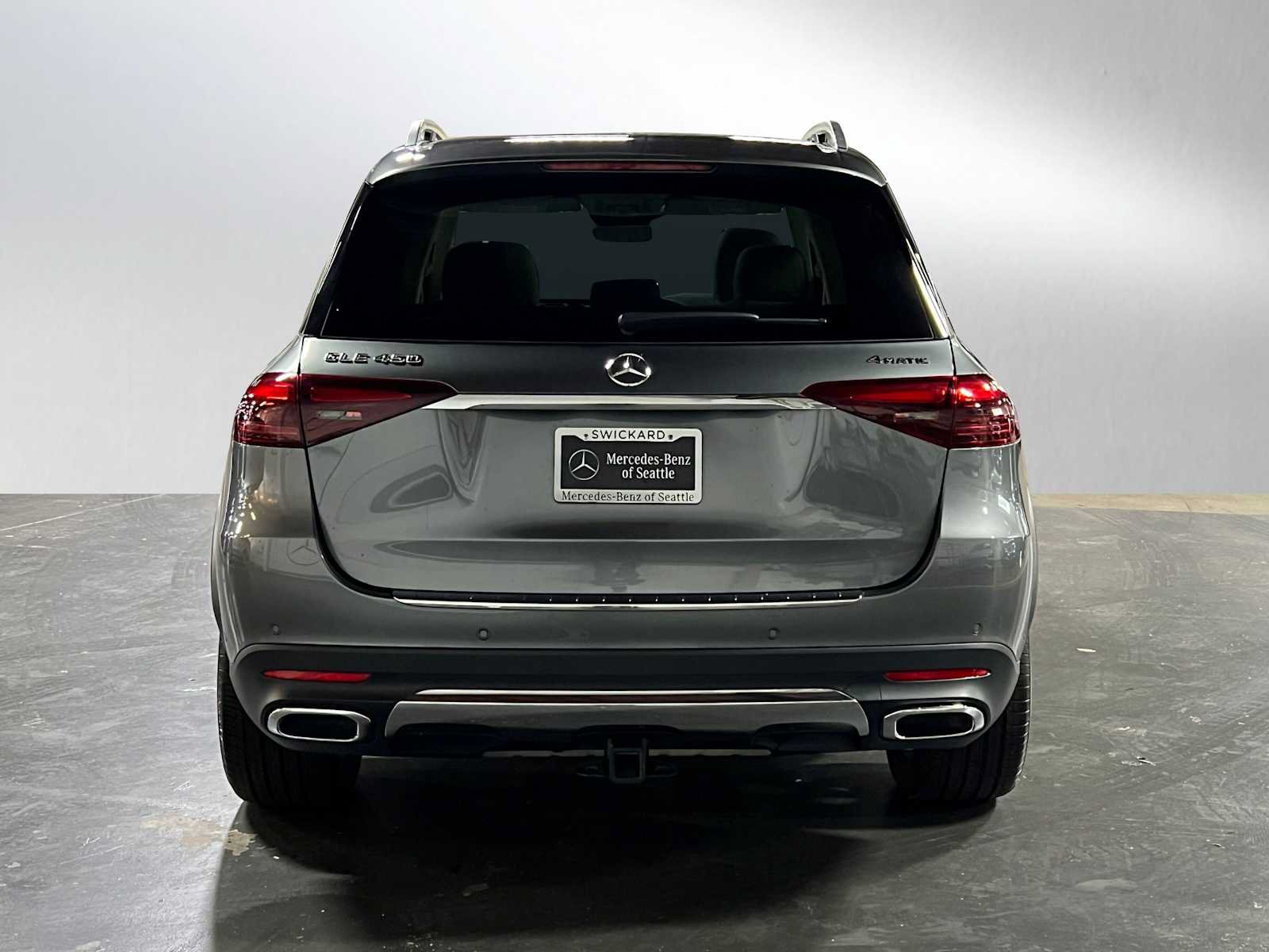 Used 2024 Mercedes-Benz GLE 450 4MATIC image 4