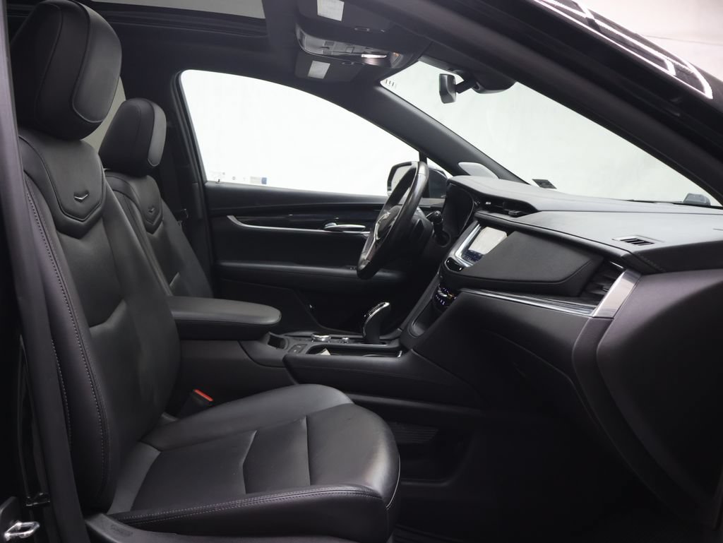 Used 2023 Cadillac XT5 Premium Luxury AWD/4WD image 9