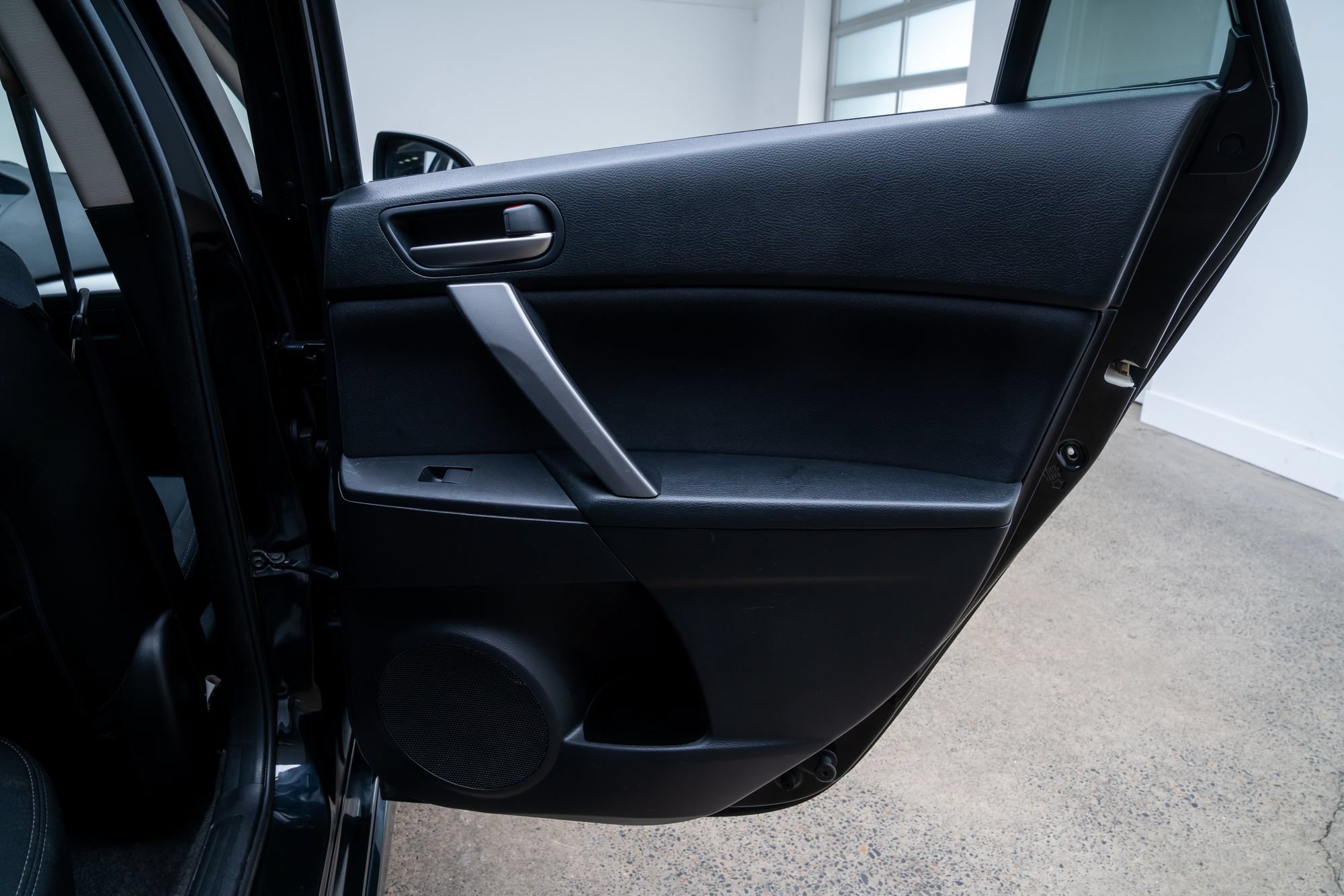 Used 2011 MAZDA MAZDA3 s Sport FWD image 20