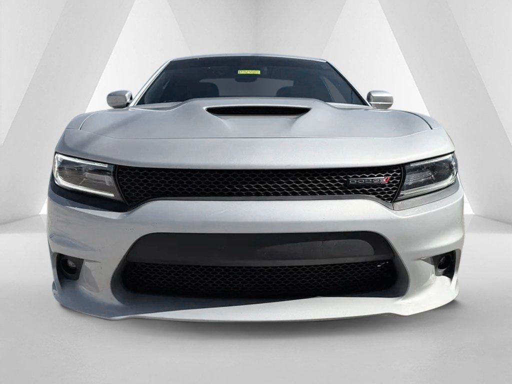 Used 2019 Dodge Charger R/T image 2