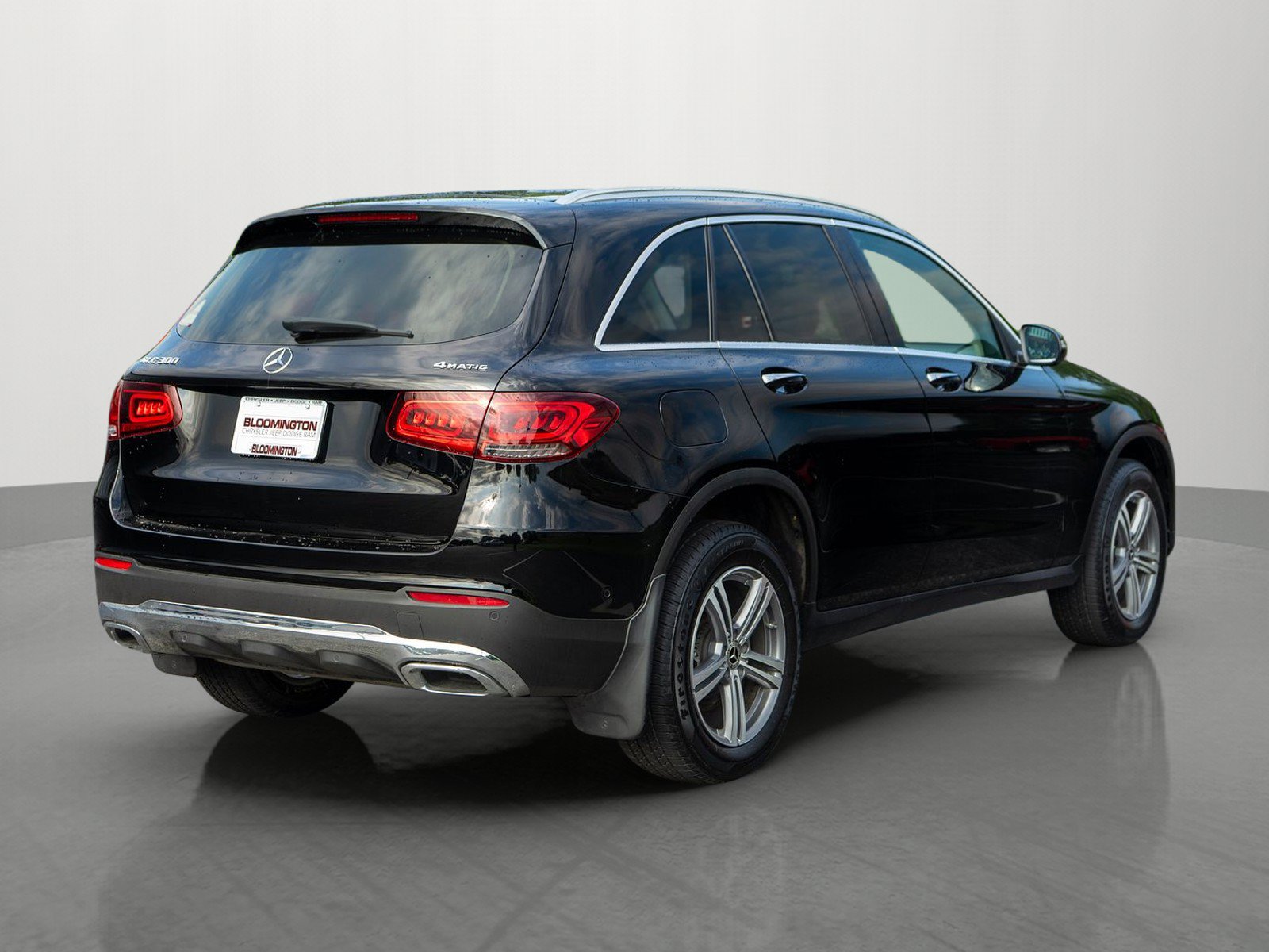Used 2022 Mercedes-Benz GLC 300 4MATIC image 7