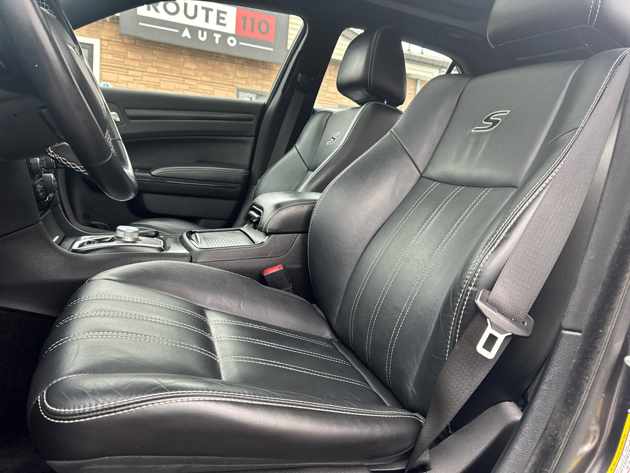 Used 2016 Chrysler 300 S w/ 300S Premium Group image 23