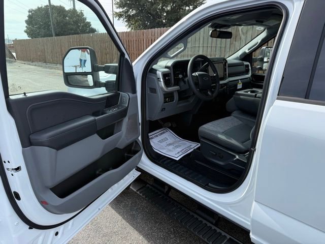 New 2026 Ford F350 XLT w/ XLT Premium Package image 13