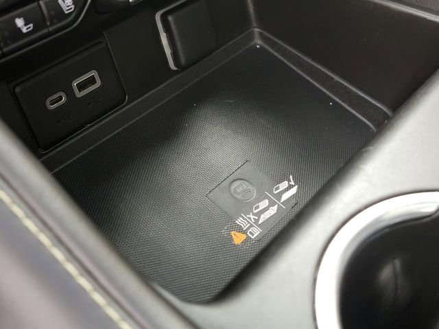 Used 2023 Chevrolet Tahoe Premier AWD/4WD image 41