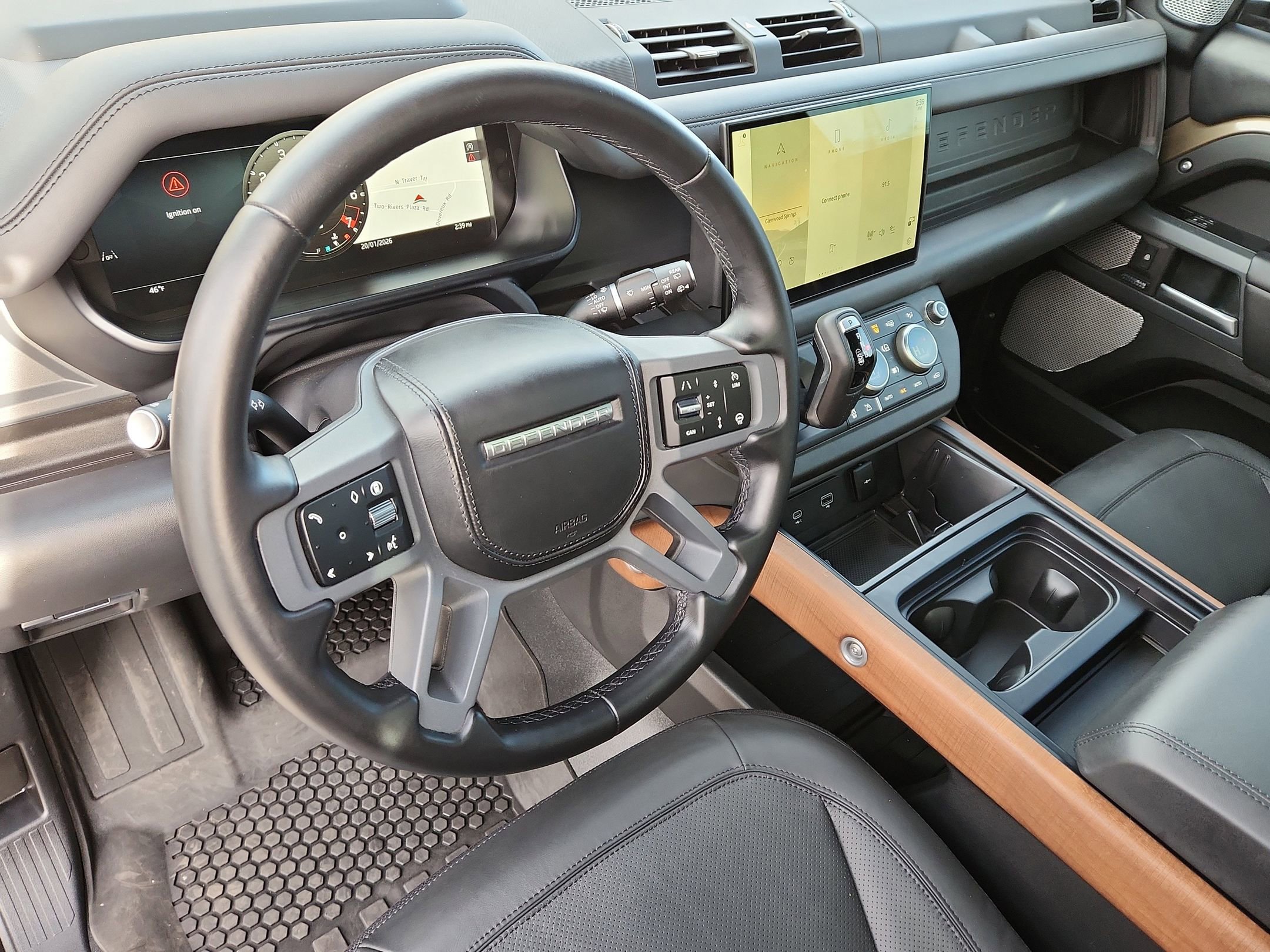 Used 2024 Land Rover Defender 130 X image 4