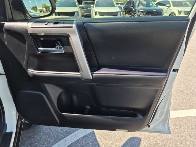 Used 2022 Toyota 4Runner SR5 RWD image 27