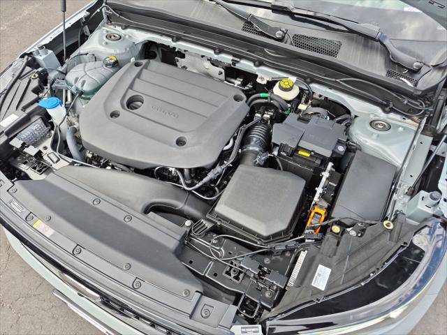 New 2026 Volvo XC40 B5 Plus w/ Protection Package Premier AWD/4WD image 13