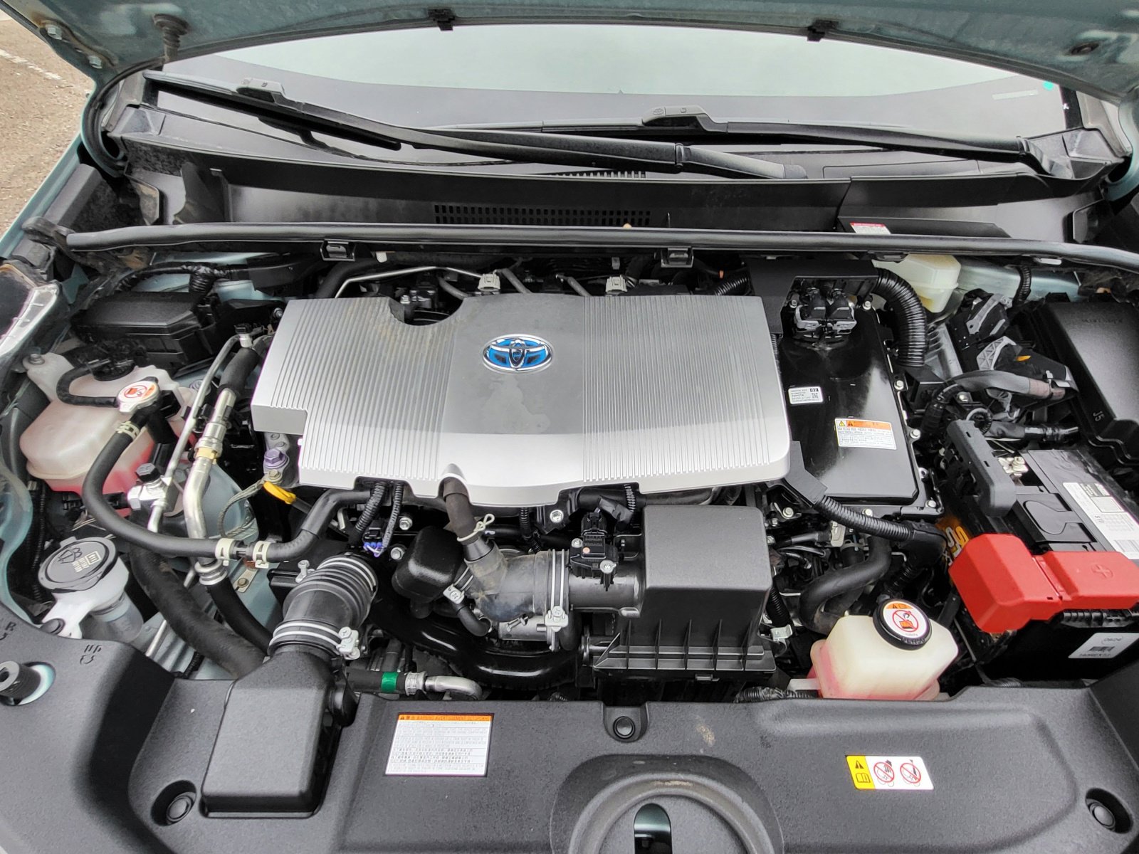 Used 2021 Toyota Prius XLE w/ Carpet Mat Package (TMS) image 23