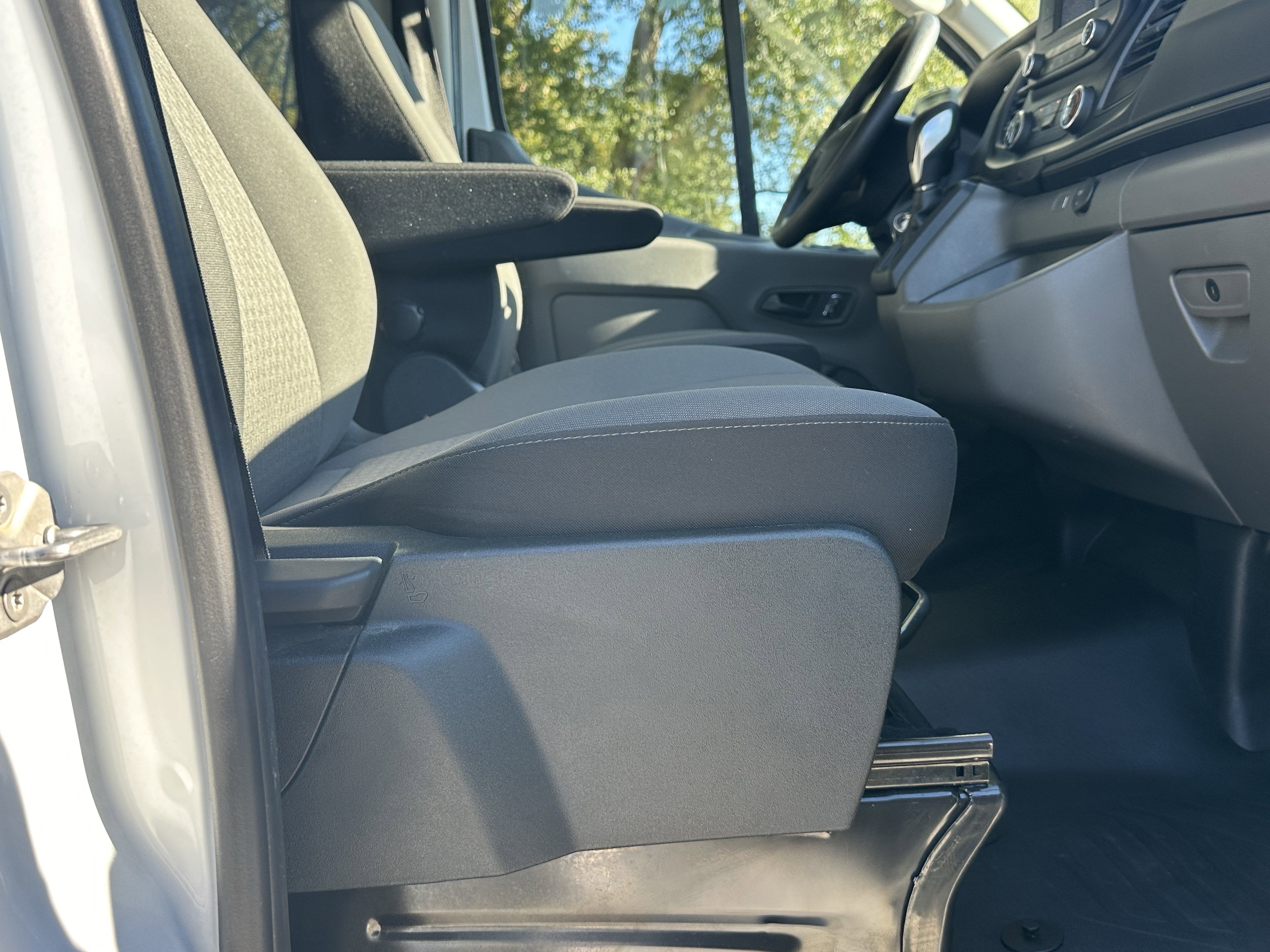 Used 2024 Ford Transit 350 XL image 16