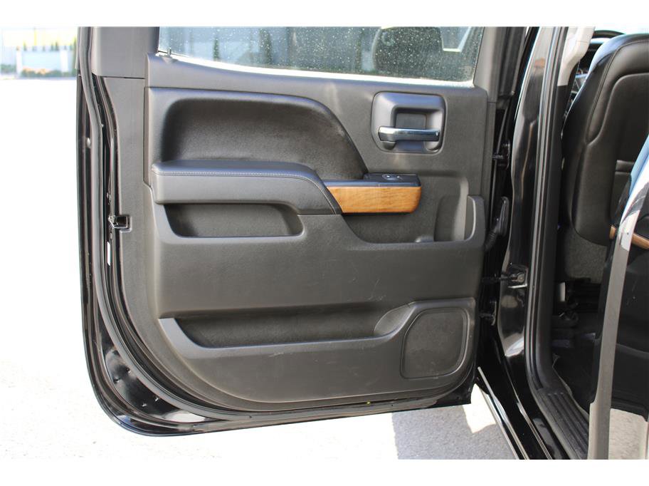 Used 2015 Chevrolet Silverado 1500 LTZ image 13