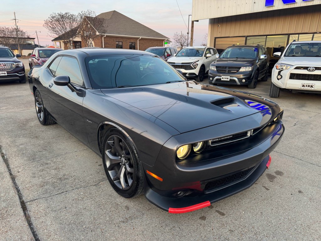 Used 2019 Dodge Challenger R/T image 7