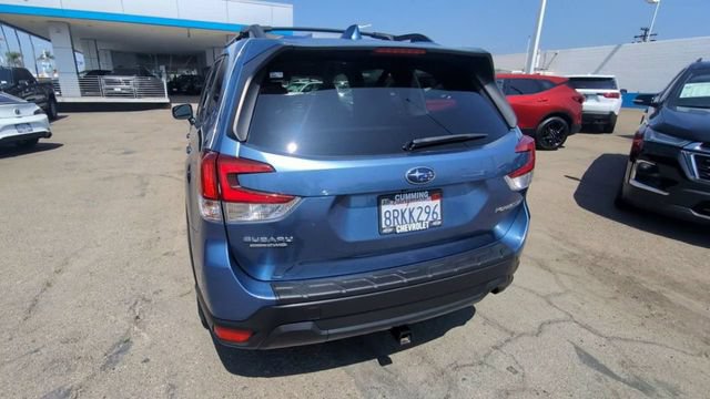 Used 2020 Subaru Forester Premium AWD/4WD image 7