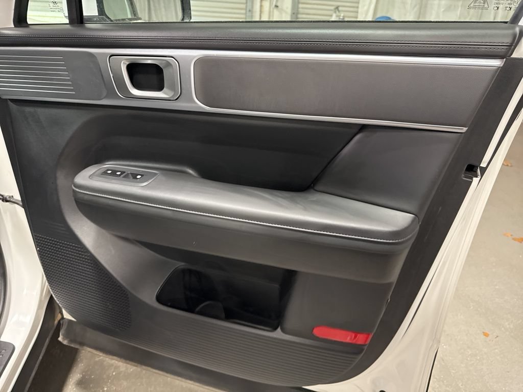Used 2026 Hyundai Santa Fe SEL FWD image 10