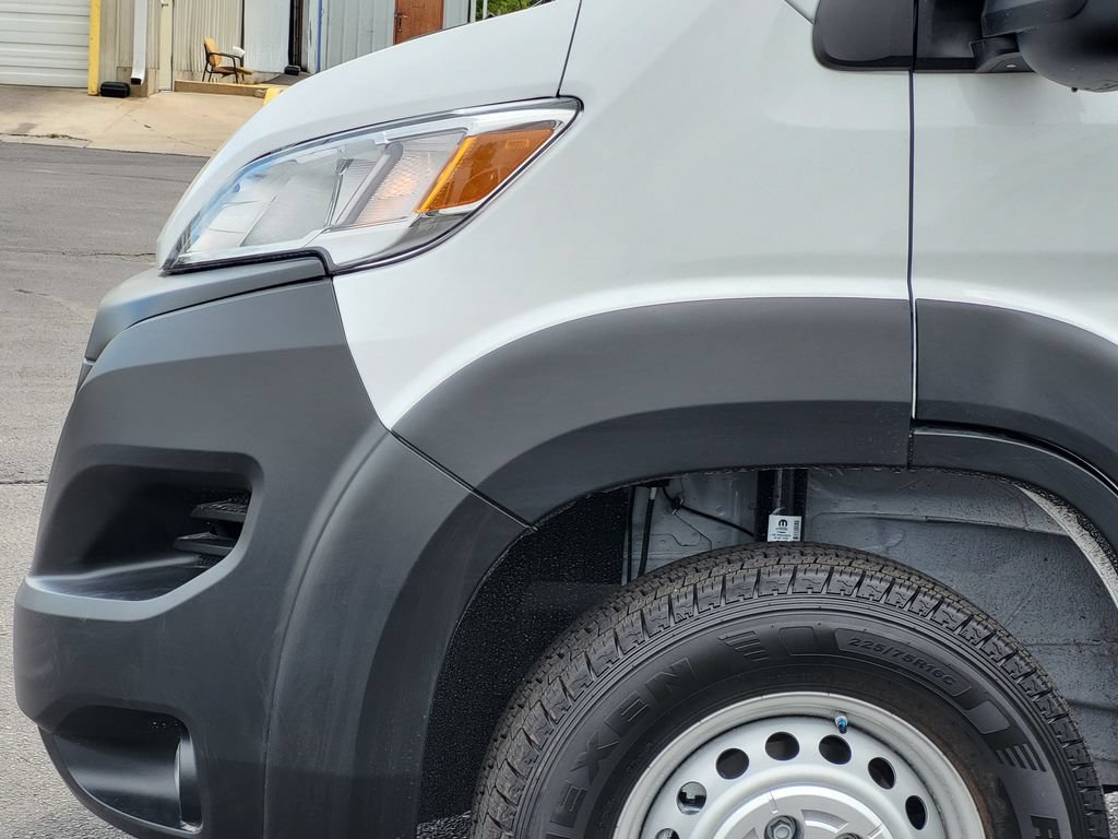 New 2026 RAM ProMaster 2500 w/ Convenience Group FWD image 9