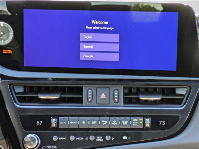 Used 2025 Lexus ES 300h w/ Premium Package image 12