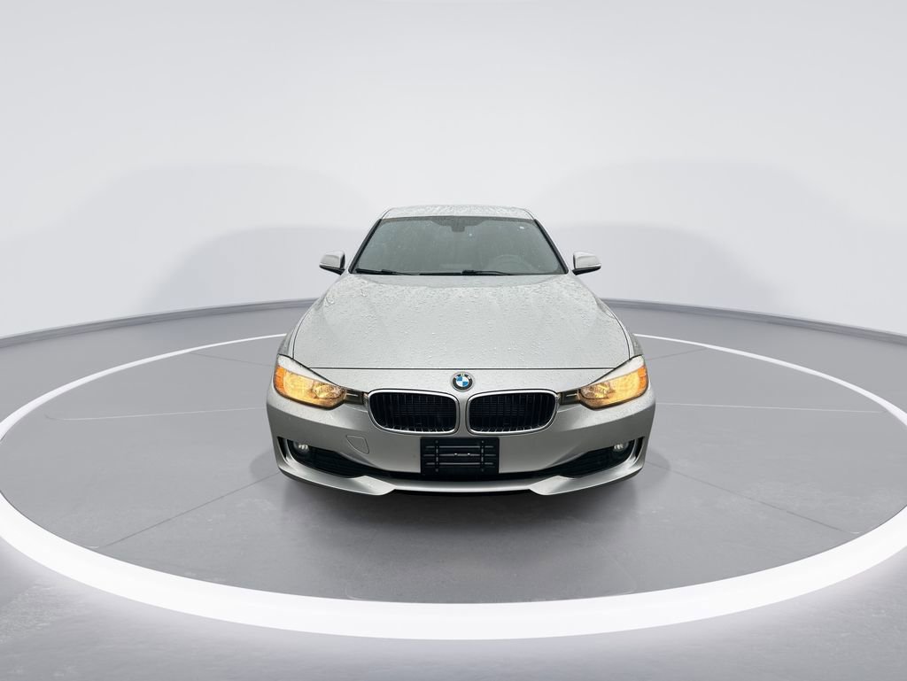 Used 2014 BMW 320i Sedan image 3