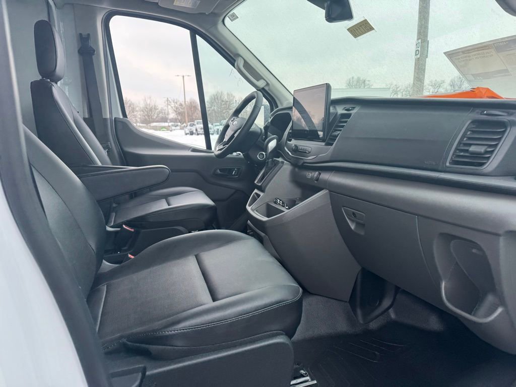 New 2026 Ford Transit 350 RWD image 14