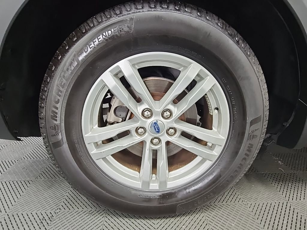 Used 2022 Ford Explorer XLT w/ Equipment Group 202A image 49