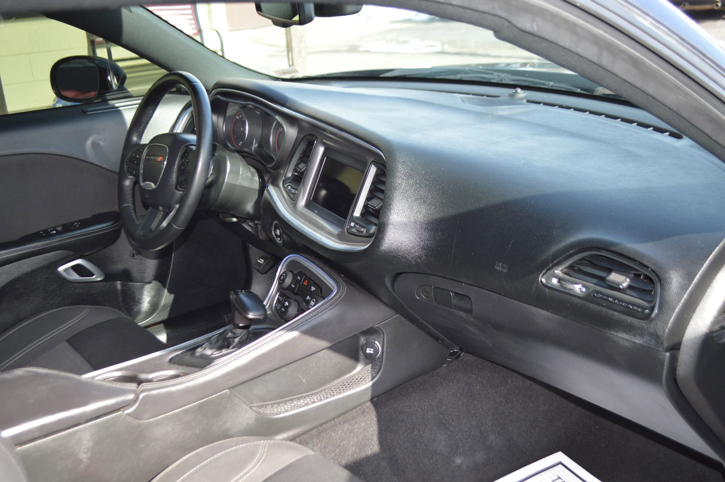Used 2019 Dodge Challenger SXT image 16