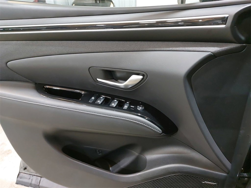 Certified 2024 Hyundai Santa Cruz Limited image 26