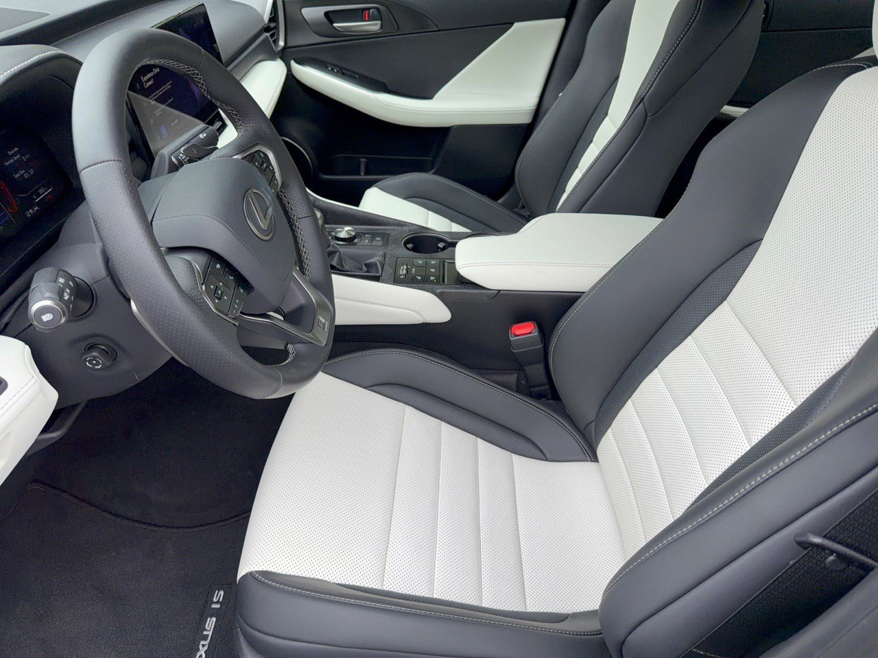 New 2026 Lexus IS 350 F Sport AWD/4WD image 5