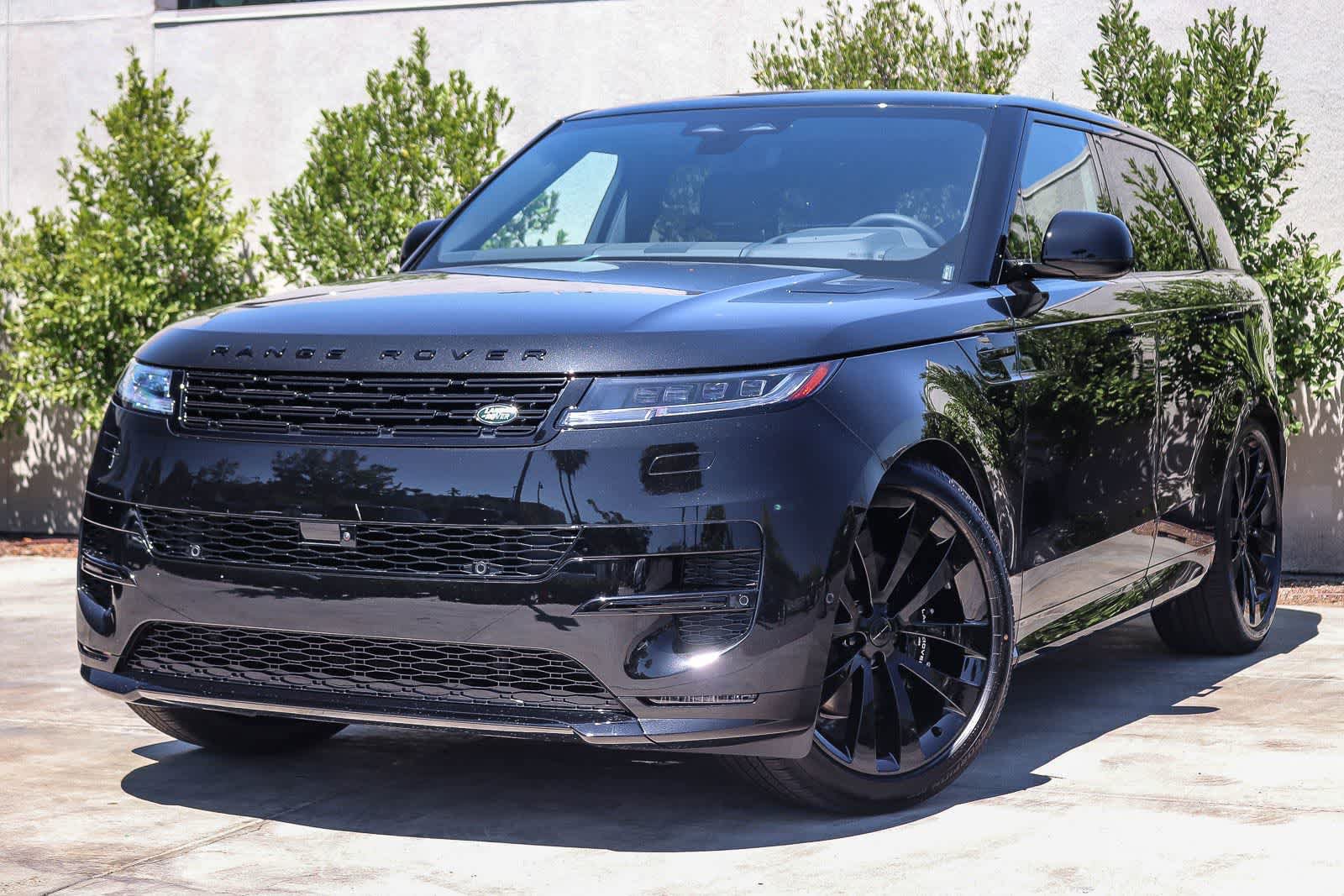 New 2026 Land Rover Range Rover Sport Dynamic SE