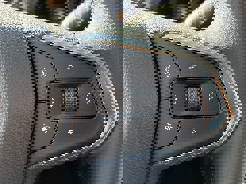 New 2026 Chevrolet Trax LT w/ LT Convenience Package image 20