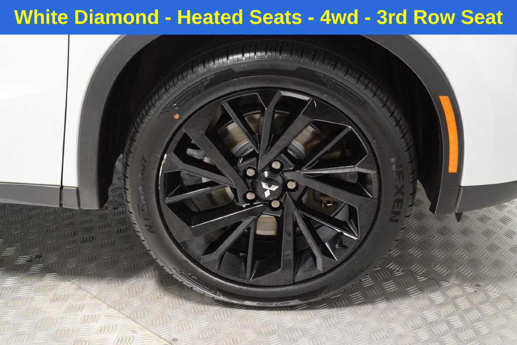 Used 2023 Mitsubishi Outlander SE AWD/4WD image 37
