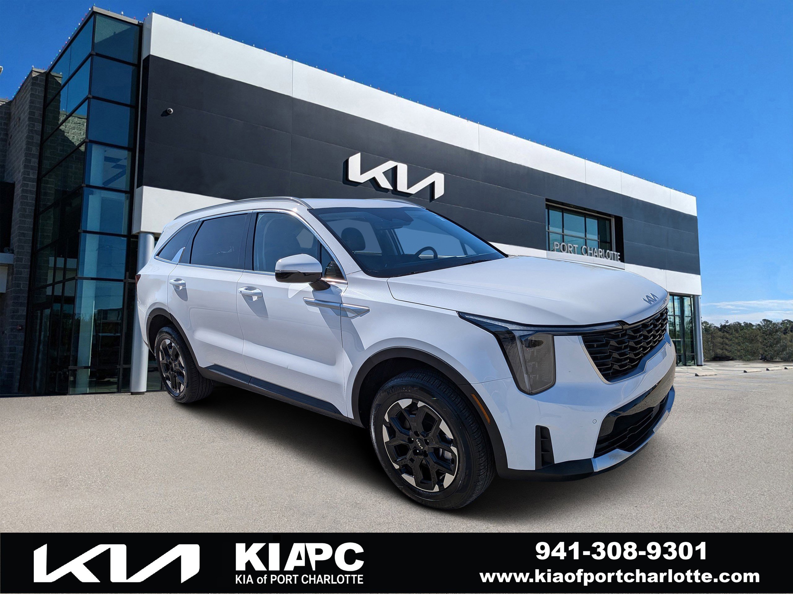 Used 2025 Kia Sorento S