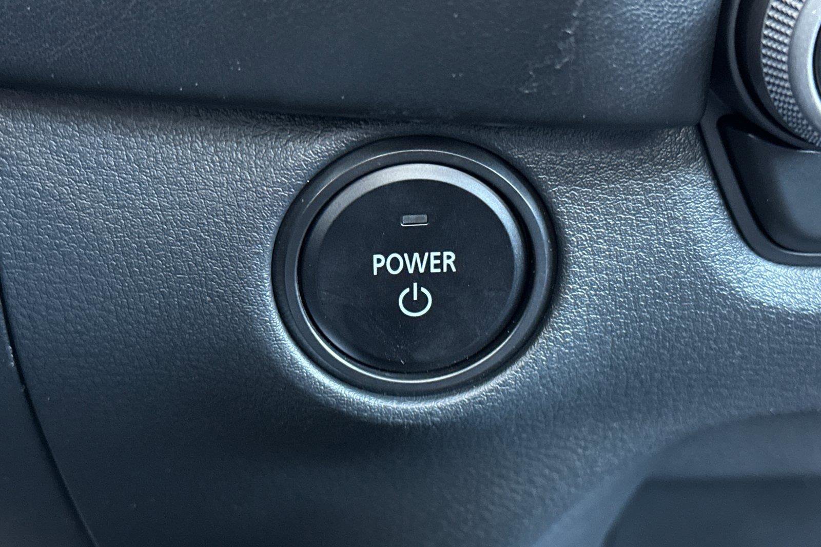 Certified 2025 MAZDA CX-50 AWD 2.5 Hybrid w/ Premium Pkg image 22