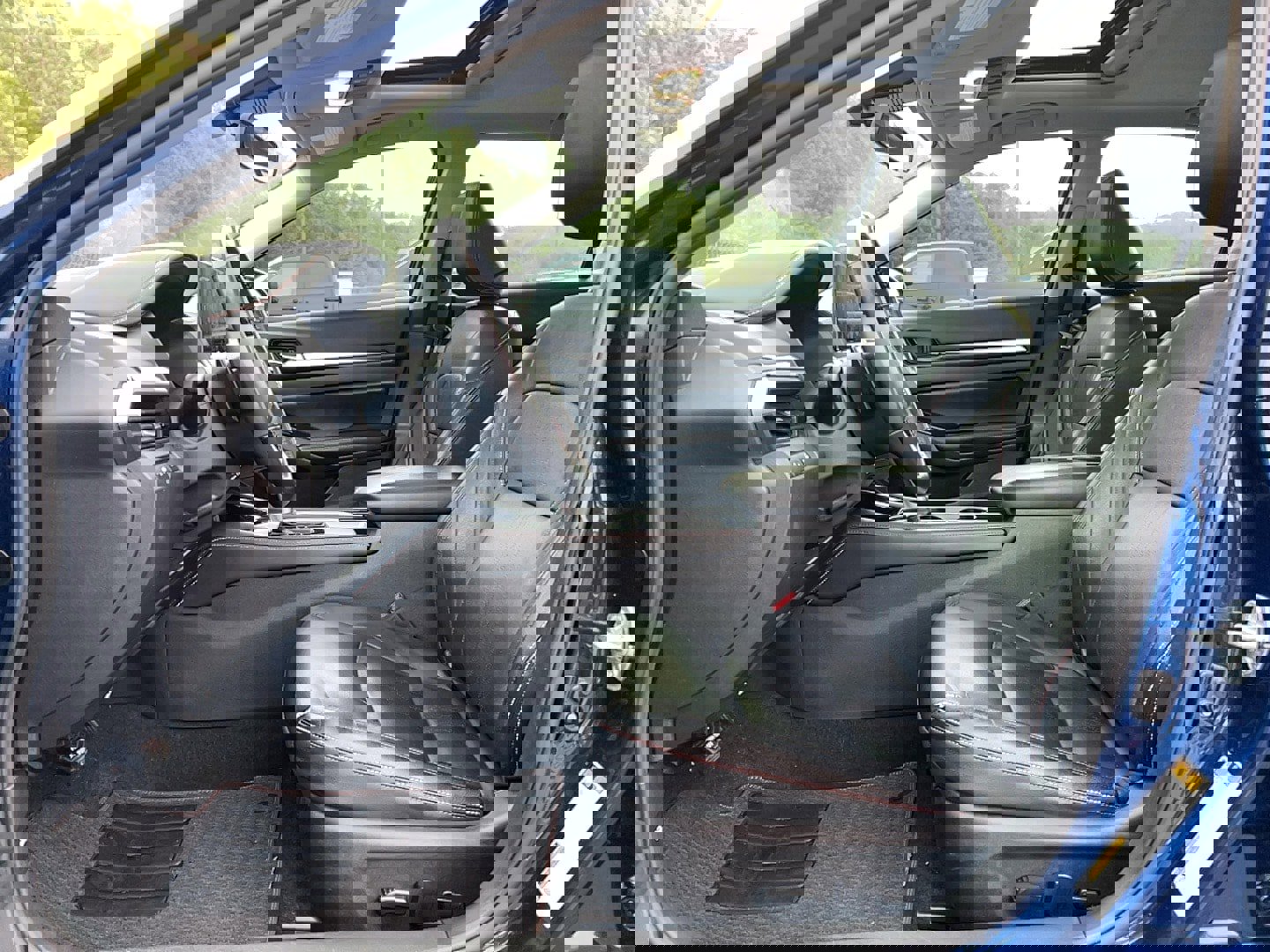 Used 2024 Nissan Altima 2.5 SR w/ SR Premium Package image 12