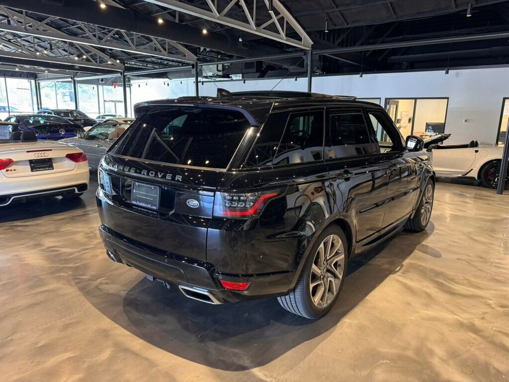 Used 2020 Land Rover Range Rover Sport HSE Dynamic image 4