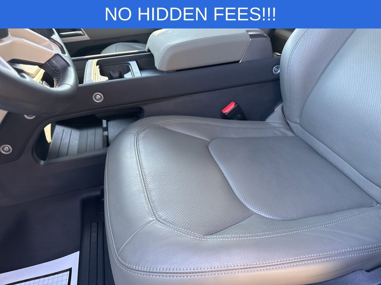 Used 2023 Land Rover Defender 110 S image 28