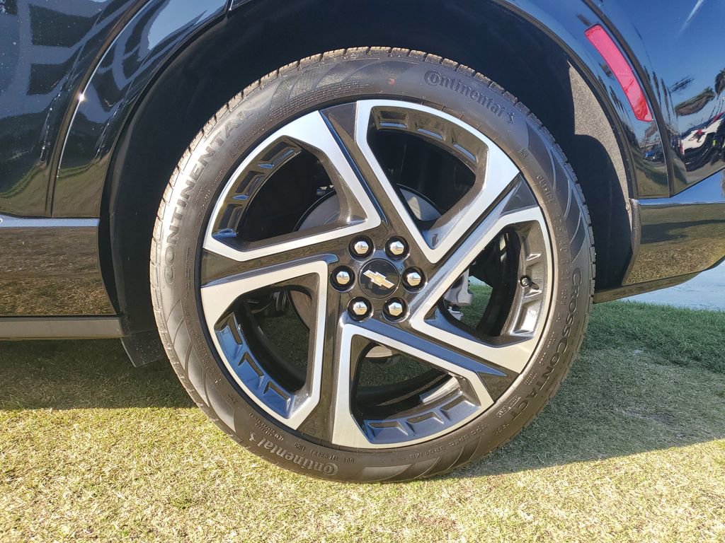 Used 2026 Chevrolet Equinox EV LT image 5