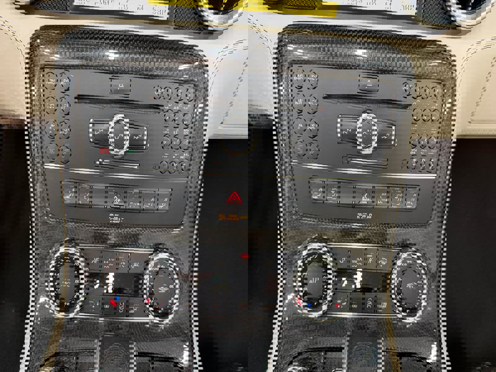 Used 2012 Mercedes-Benz SLS AMG Roadster image 47