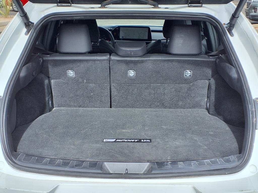 Used 2024 Lexus UX 250h F Sport image 22